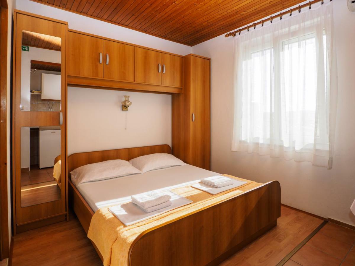 Cozy Studio With Private Terrace Barac تْسْغيكفانِتْسا المظهر الخارجي الصورة